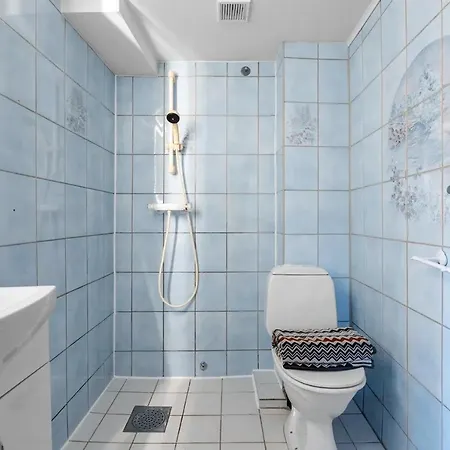 Hel I Bekkelag, 5 Minutter Til Sentrum *