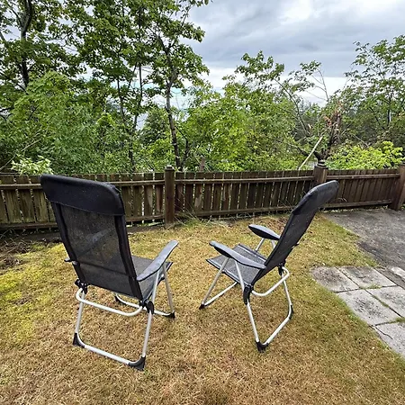 Hel I Bekkelag, 5 Minutter Til Sentrum *